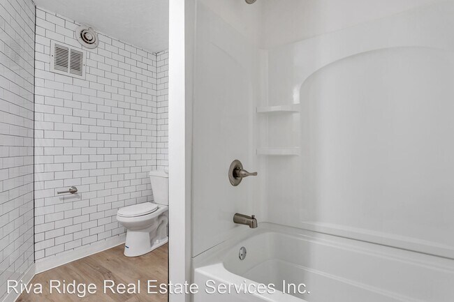 Building Photo - 3 br, 2 bath House - 5229 Natrona Way