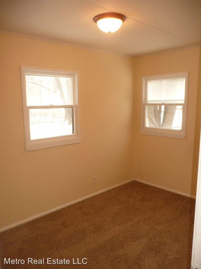 Building Photo - 2 br, 1 bath House - 4601 Gaywood Dr