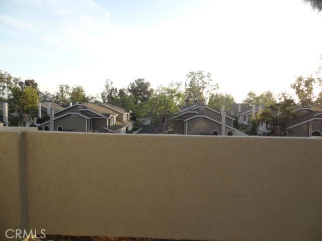 Building Photo - 23391 La Crescenta Ln
