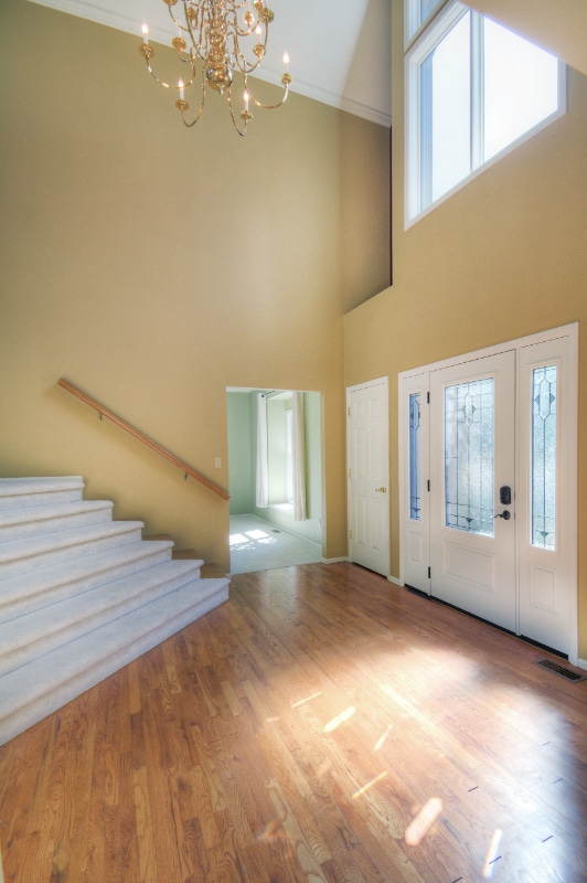 Building Photo - 485 Vanderbilt Ct