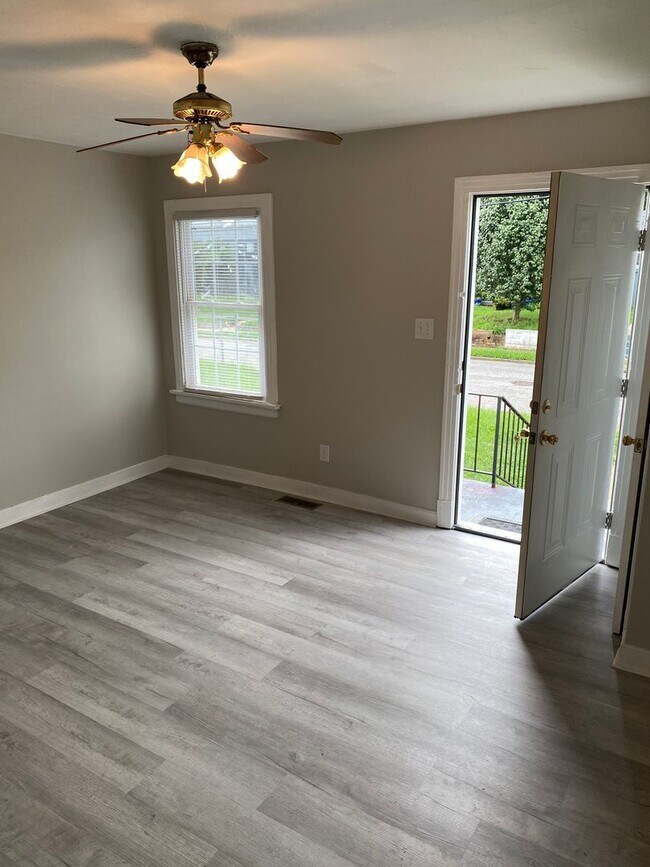 Foto del edificio - 1/2 Off 1st Month's Rent!! 2 bedroom House in the Randolph Community