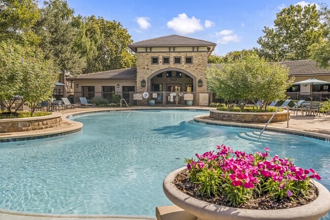 Building Photo - Palomino Apartments Homes