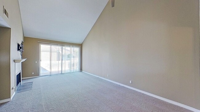 Building Photo - 20251 Cape Coral Ln