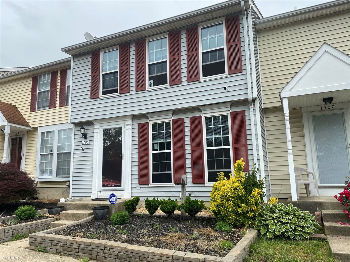 Primary Photo - 1705 Jacobs Meadow Dr
