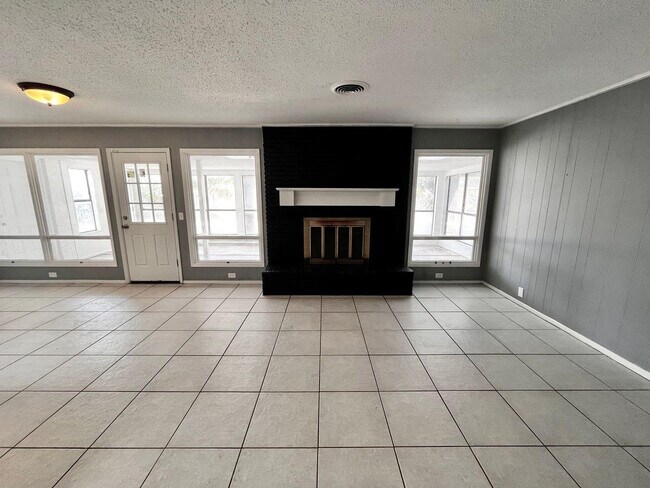 Foto del edificio - 5212 44th St