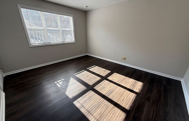 Foto del edificio - 3227 Bishop St