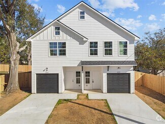 Building Photo - 1504 Clay St