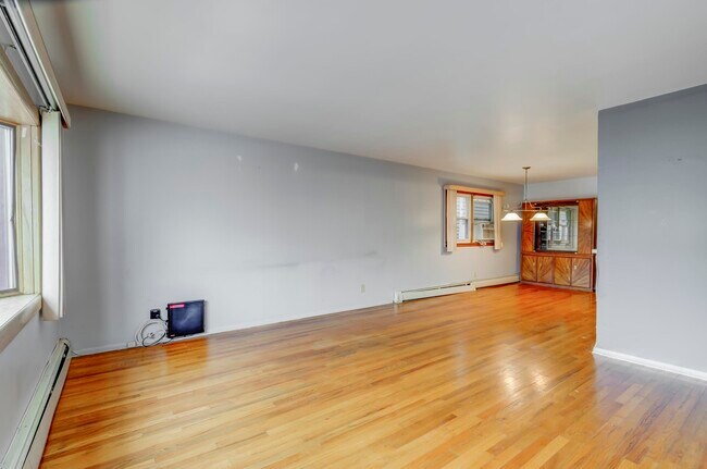 Foto del edificio - 128 W 25th St