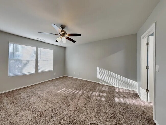 Foto del edificio - 267 Averasboro Dr