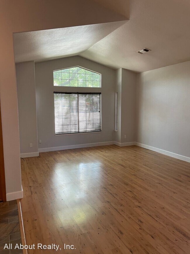 Foto del edificio - 3 br, 2 bath House - 5806 BALFOR ROAD