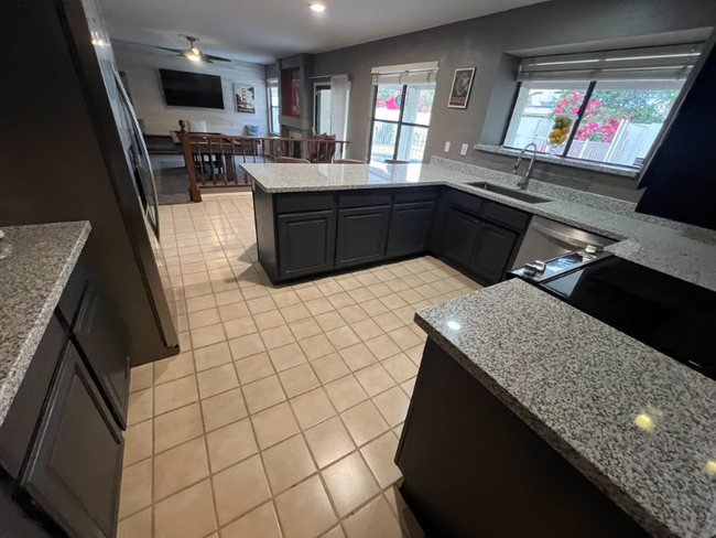 Foto del edificio - 7402 W Kerry Way