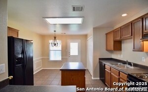 Foto del edificio - 9011 Hilltop Crossing Dr