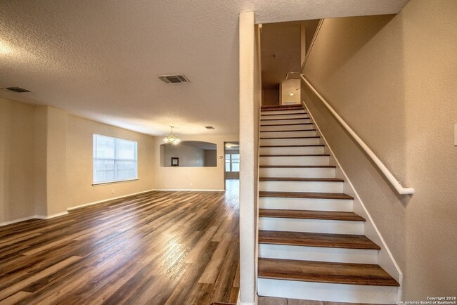 Foto del edificio - 3333 Whisper Haven