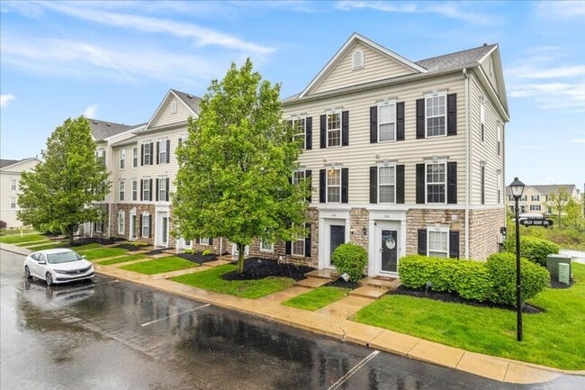 Building Photo - 7208 Billy Goat Dr
