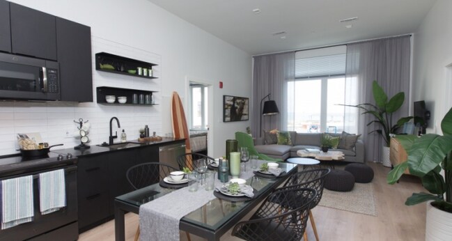 Building Photo - 3 bedroom in Revere MA 02151
