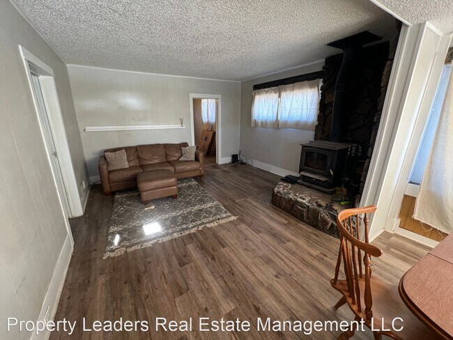 Foto del edificio - 3 br, 1 bath House - 20480 Cooley Rd
