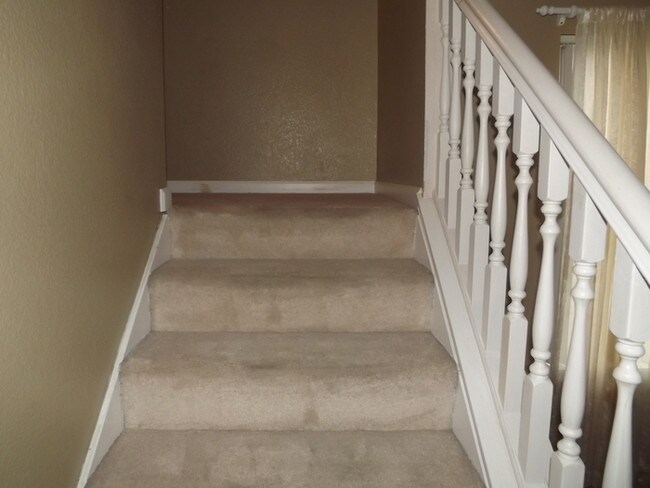 Foto del edificio - 16229 Prairie Creek Loop SE