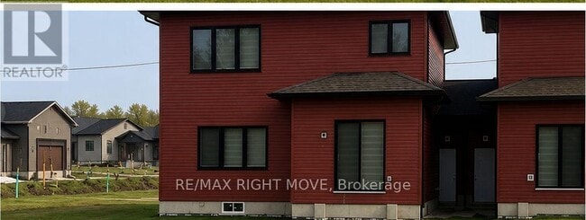 Building Photo - 3022 Sandy Acrs Ave