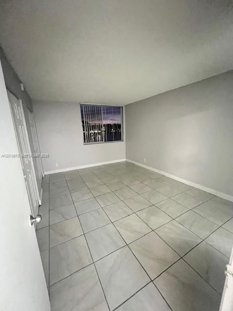Foto del edificio - 10717 Cleary Blvd