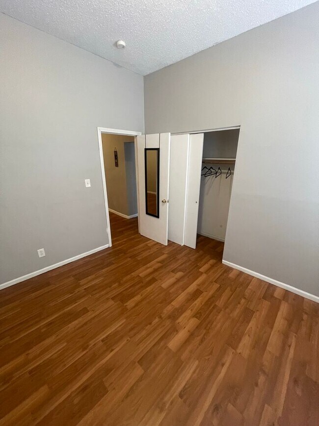 Foto del edificio - 2511-2513-2513 S 9th St