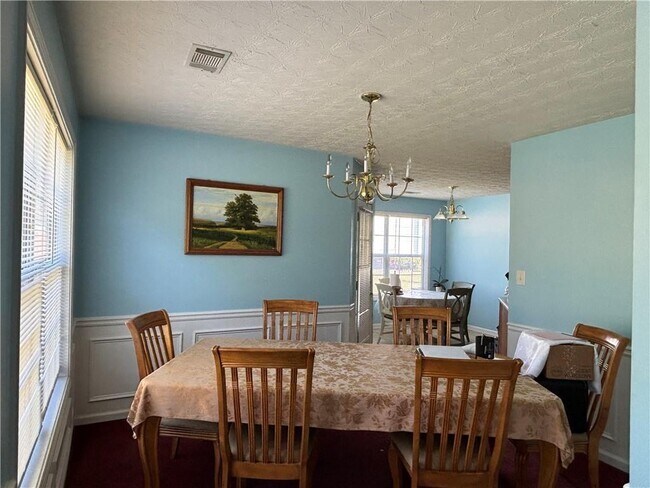 Building Photo - 3287 Baymount Way