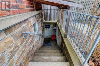 Building Photo - 49 Gooderham Dr