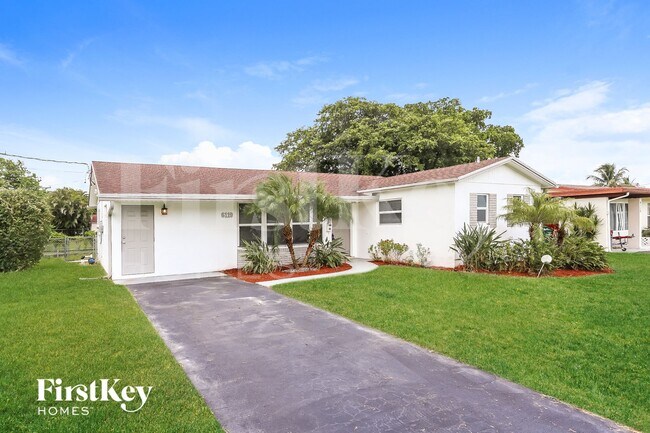 Foto del edificio - 6119 NW 18th Ct