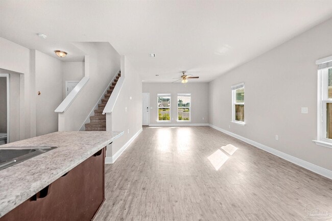 Foto del edificio - 8645 Bucklebury Dr