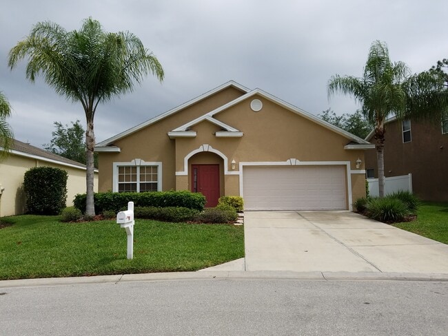 House - 13303 Hampton Park Ct