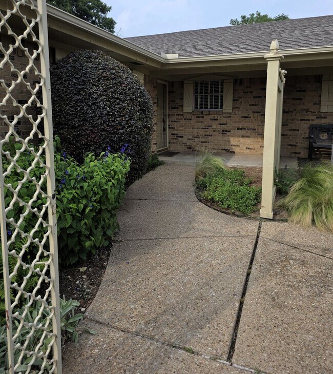 Foto del edificio - Yipee! Fabulous 2 bedroom, 2 bath home in ...