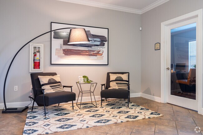 Oficina de arrendamiento - Villas at Colt Run Apartments