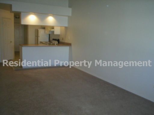 Foto del edificio - 6849 W Susan Ln
