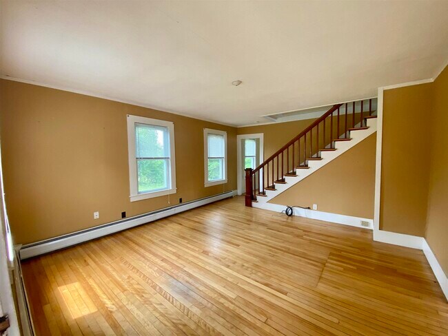 Foto del edificio - 365 Elm St