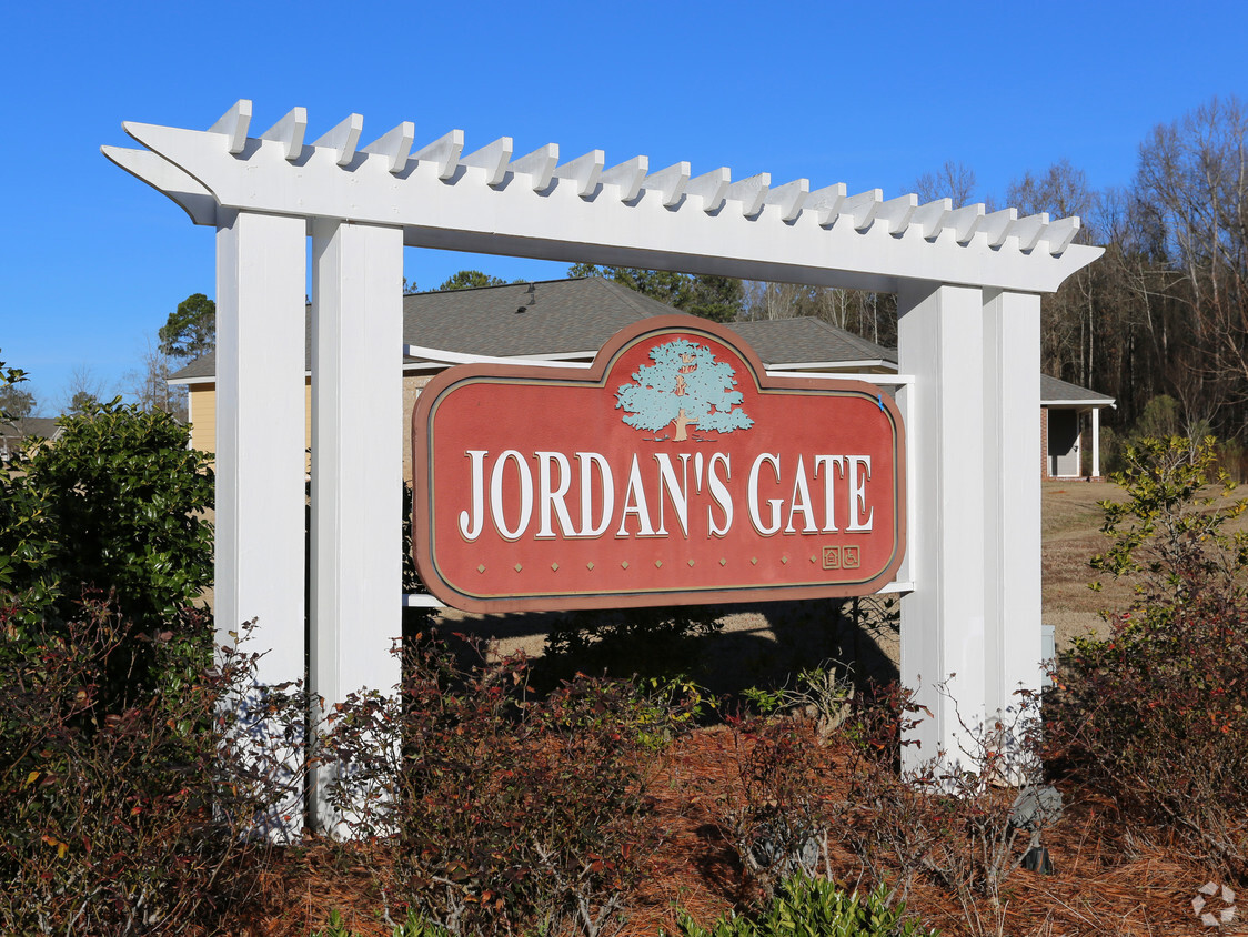 Building Photo - Jordan's Gate