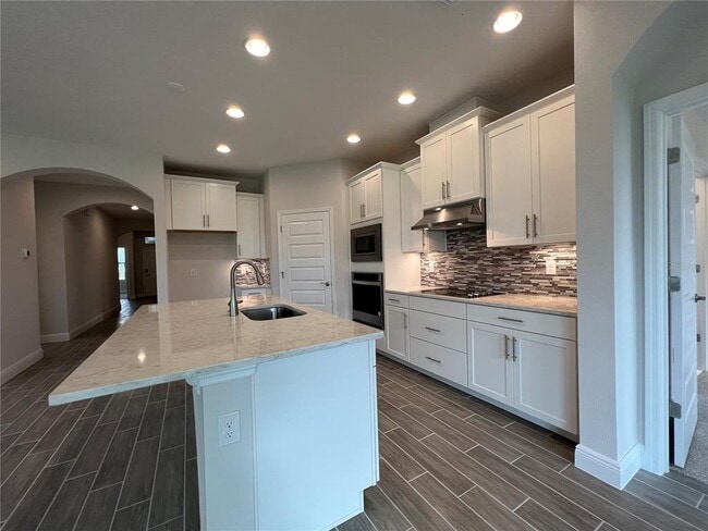 Building Photo - 18072 Adrift Rd