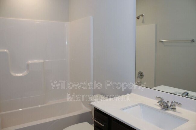 Foto del edificio - 2715 Chert Ln