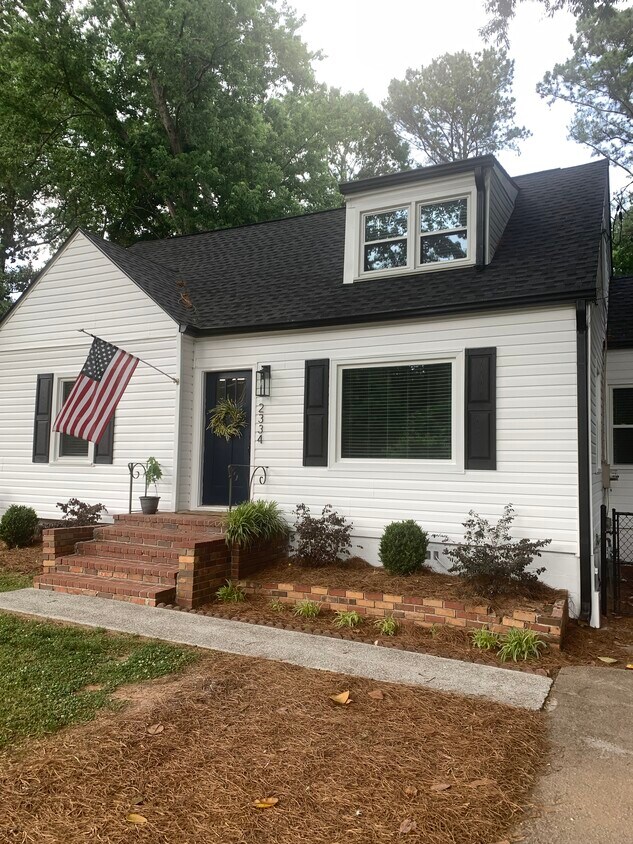 Primary Photo - 2334 Johnson Ferry Rd NE