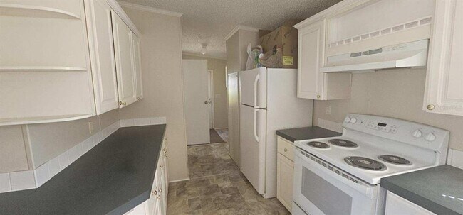 Foto del edificio - 9631 Moore Rd
