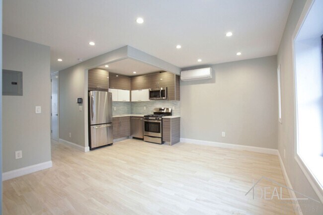 Foto del edificio - 264 Brooklyn Avenue #3R
