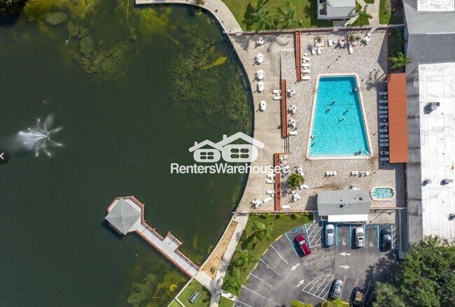 Foto del edificio - 11241 Dollar Lake Dr