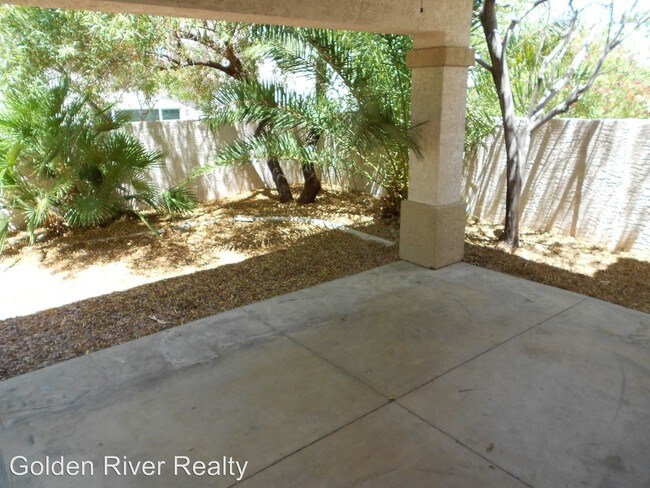 Foto del edificio - 278 Palm Trace Ave