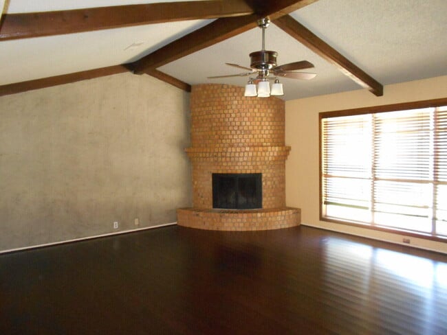 Foto del edificio - 4431 77th St