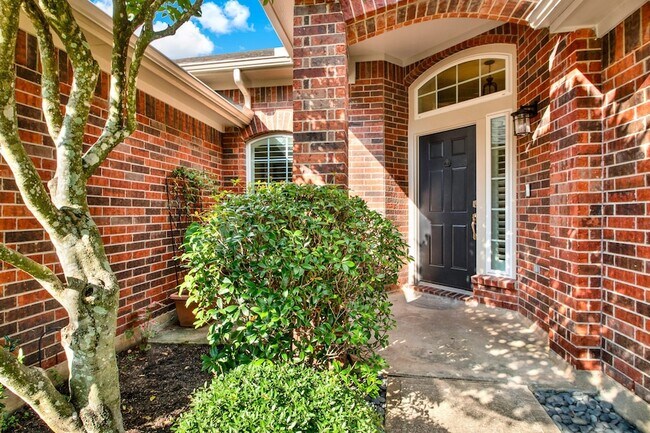 Foto del edificio - 9226 Fernwillow Dr