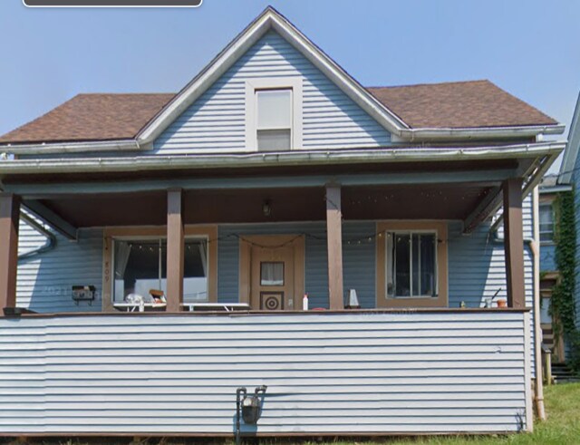 Foto del edificio - 809 Louise Ave