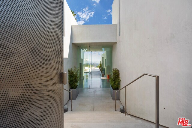 Building Photo - 1288 Angelo Dr