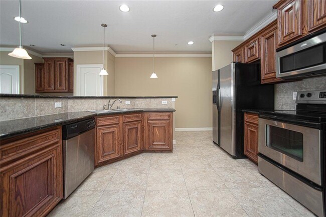 Foto del edificio - 7037 Kingston Cove Ln