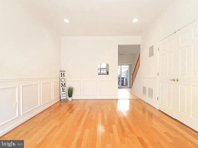 Building Photo - 2423 Corn Crib Ct