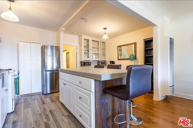 Foto del edificio - 11325 Mississippi Ave