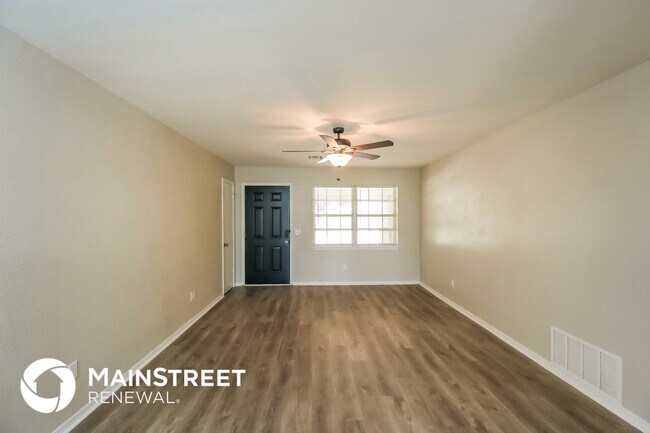 Foto del edificio - 207 Cherokee Dr