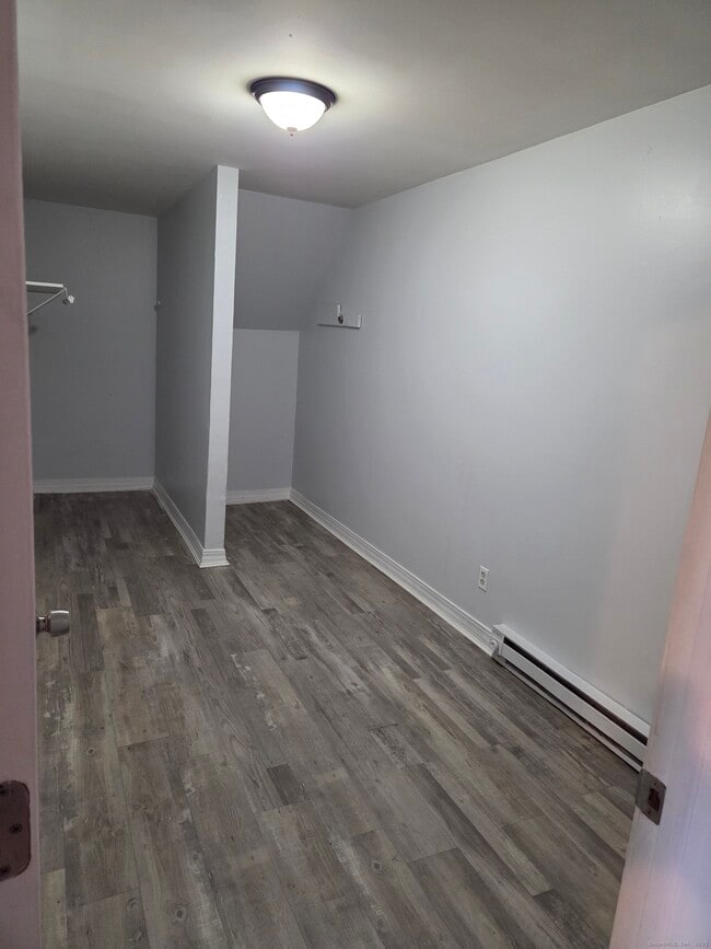 Foto del edificio - 133 Hillside Ave